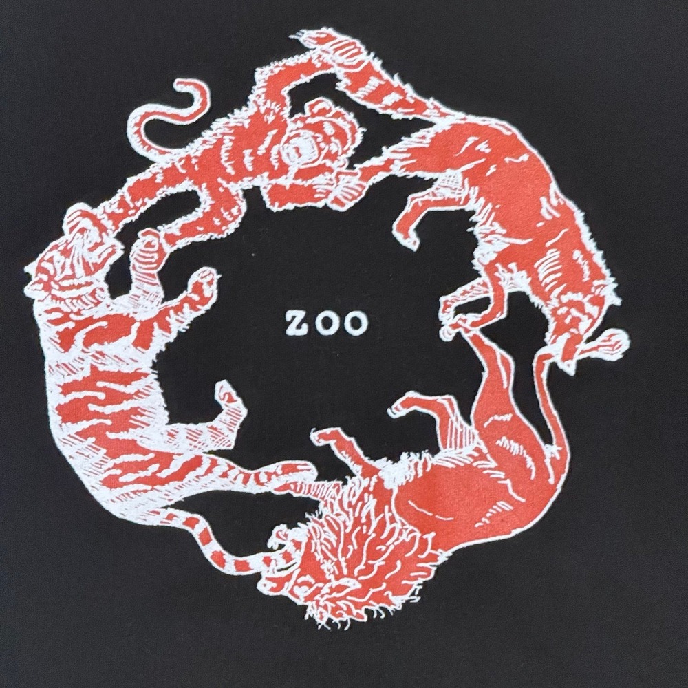 Next level, long sleeve shirt, size medium zoo